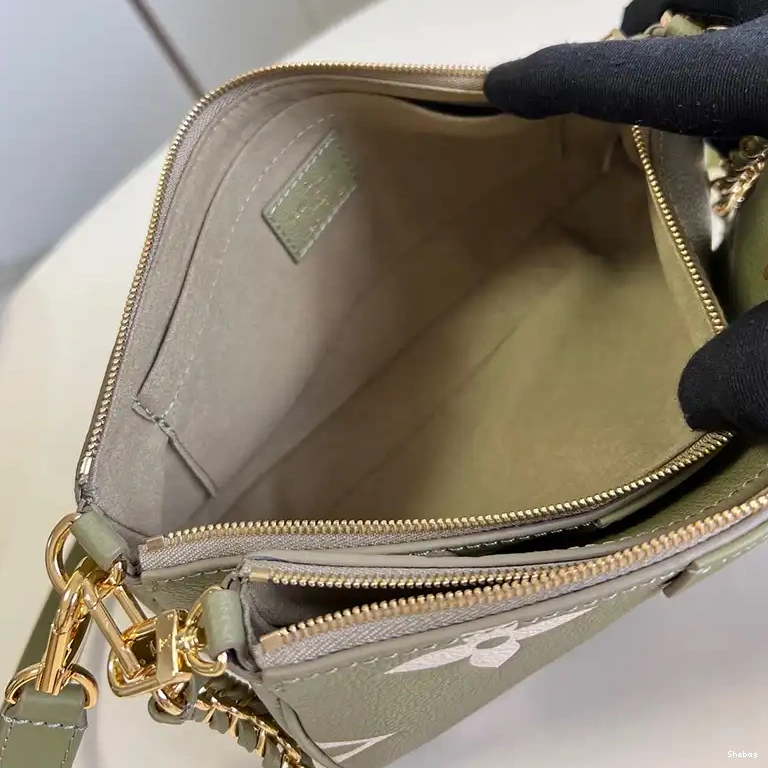 LV 2309YA0009 Bag 0715